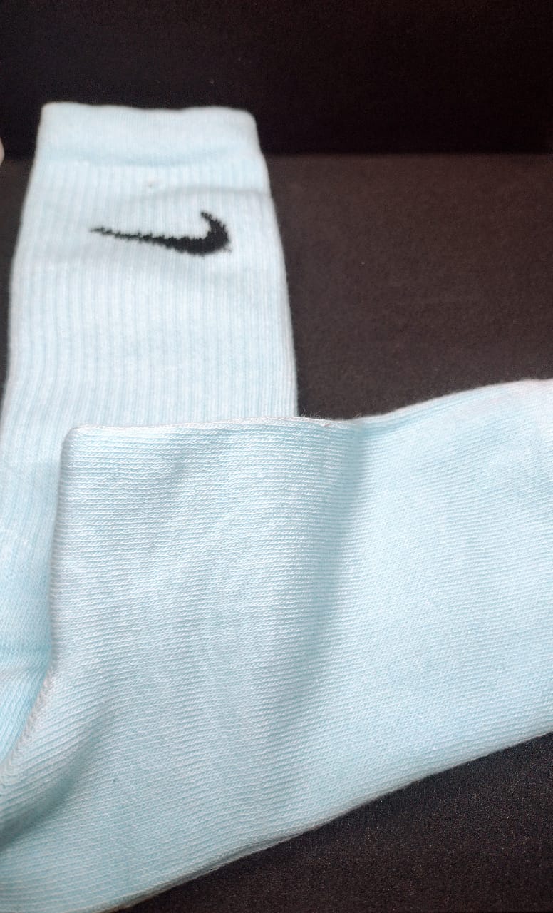 Nike Verde Agua